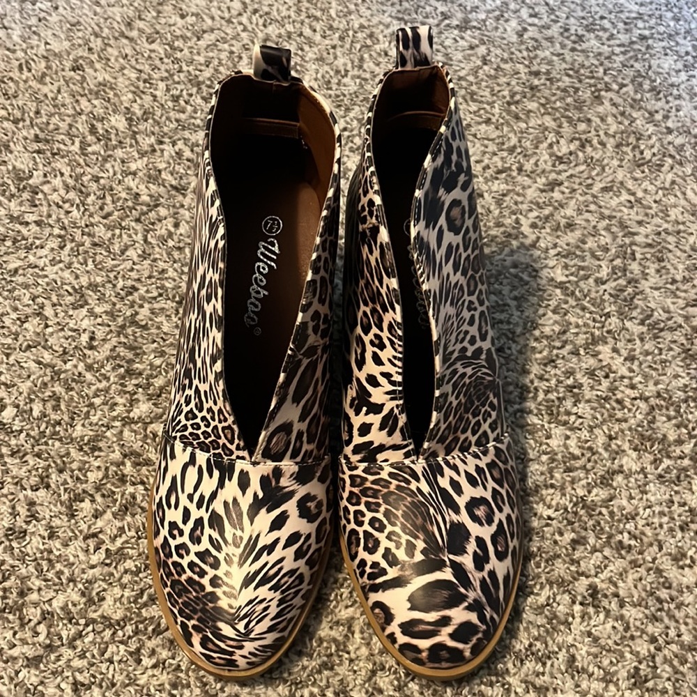 Weeboo booties - Picture 2 of 4